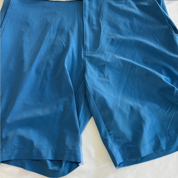 Peter Millar Performance Golf Shorts Men 34 Blue 9" Crown Sport MS23EP01 - Picture 8 of 8